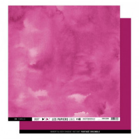 Papier uni N°46 Rose framboise Papier uni N°46 Rose framboise